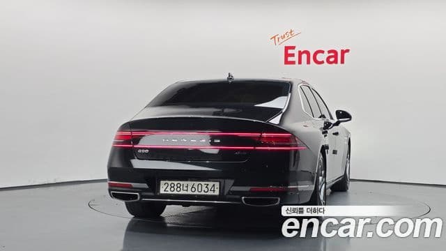 Genesis G90 2022 — Photo 36/39