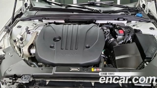 Volvo S60 2021 — Photo 18/18