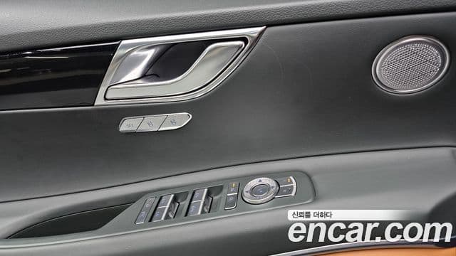 Genesis GV80 2024 — ფოტო 18/32