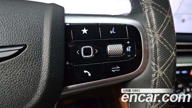 Genesis GV80 2024 — ფოტო 28/32