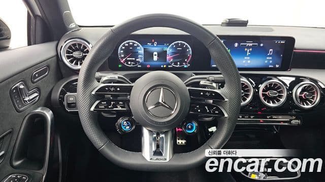 Mercedes-Benz A-Class 2025 — ფოტო 24/30