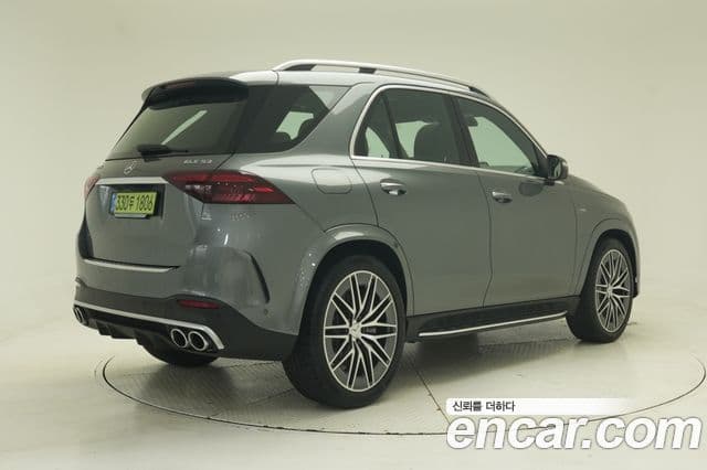 Mercedes-Benz GLE-Class 2025 — Photo 17/18