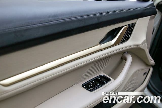 Porsche Taycan 2021 — Şəkil 7/20