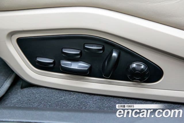 Porsche Taycan 2021 — Şəkil 8/20