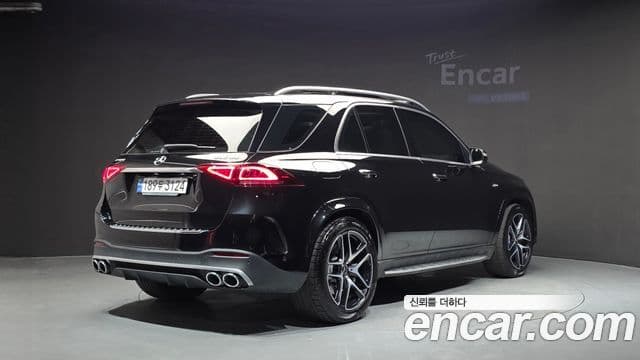 Mercedes-Benz GLE-Class 2022 — Photo 22/36