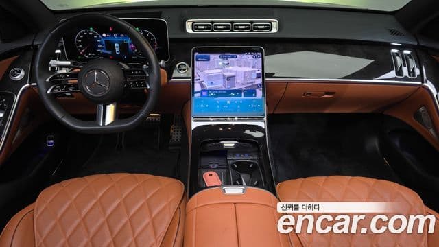 Mercedes-Benz S-Class 2023 — Photo 12/35