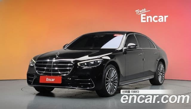 Mercedes-Benz S-Class 2023 — Photo 19/35