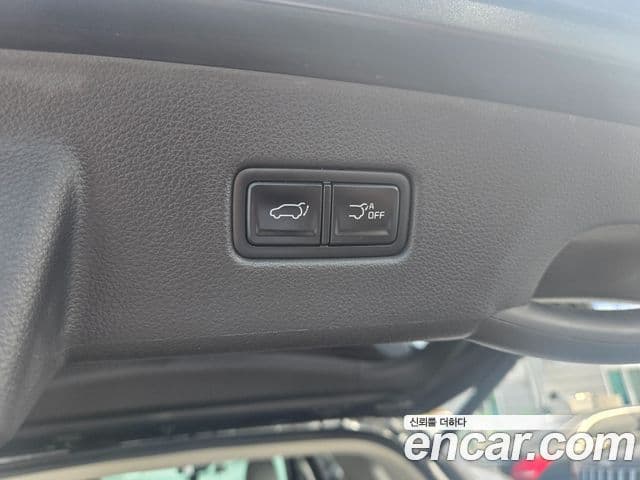 Kia Carnival 2021 — Фото 7/20