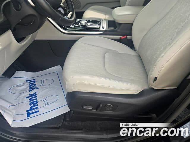 Kia Carnival 2021 — Фото 9/20