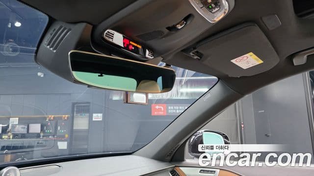 Volvo XC90 2019 — ფოტო 31/39