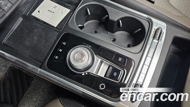 Kia Carnival 2025 — Фото 9/20