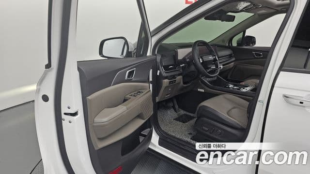 Kia Carnival 2025 — Фото 10/20