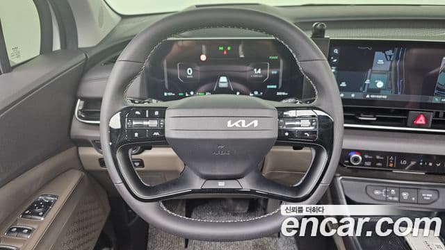 Kia Carnival 2025 — Фото 15/20