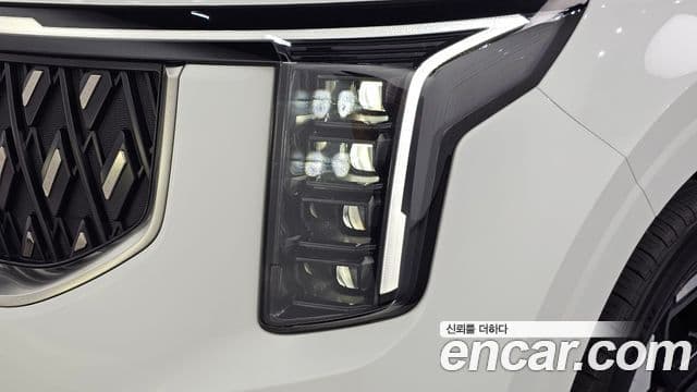 Kia Carnival 2025 — Photo 7/32