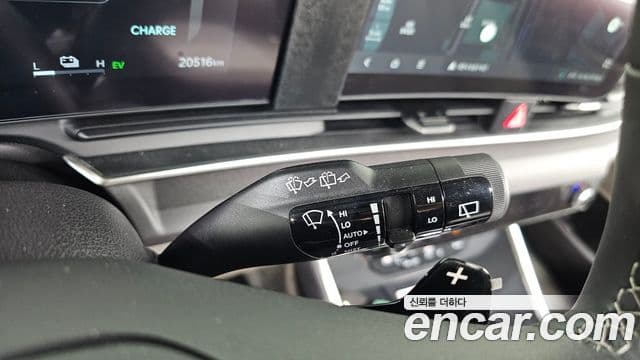 Kia Carnival 2025 — Photo 13/32