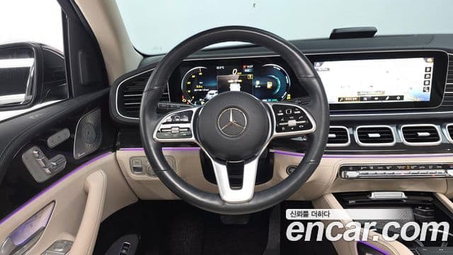 Mercedes-Benz GLE-Class 2023 — Şəkil 19/20
