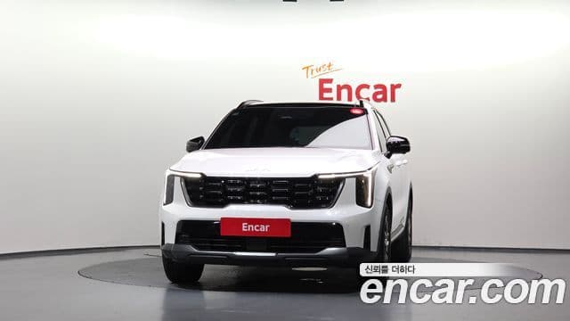 Kia Sorento 2023 — Фото 2/20