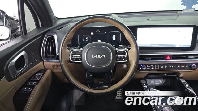 Kia Sorento 2023 — Фото 13/20