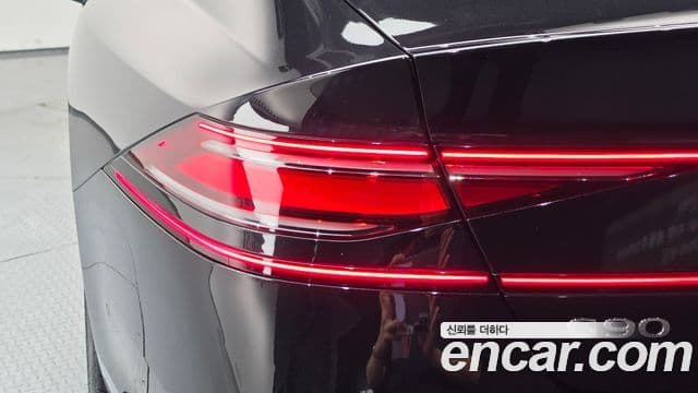 Genesis G90 2024 — ფოტო 33/44