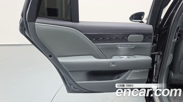 Genesis G90 2024 — ფოტო 28/44
