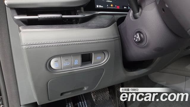Genesis G90 2024 — ფოტო 10/44