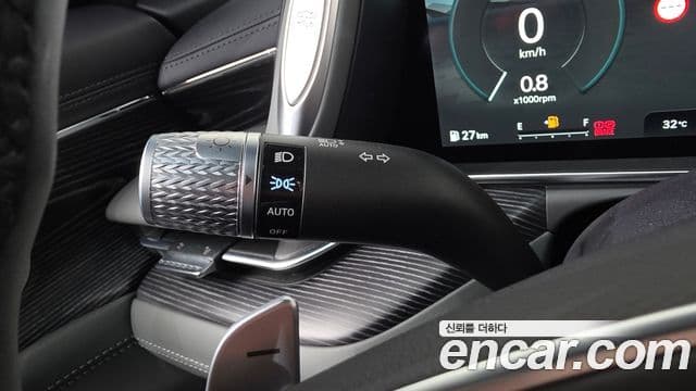 Genesis G90 2024 — ფოტო 13/44