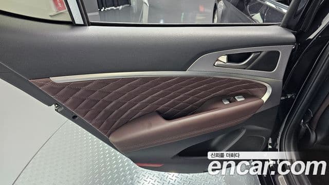Genesis G70 2020 — Photo 35/35