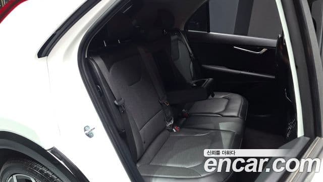 Kia Niro 2025 — Şəkil 18/33