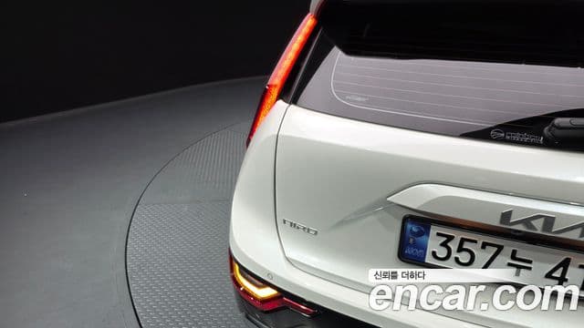 Kia Niro 2025 — Şəkil 13/33