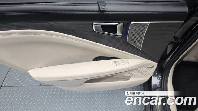 Kia K8 2025 — Photo 26/31
