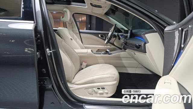 Kia K8 2025 — Photo 25/31