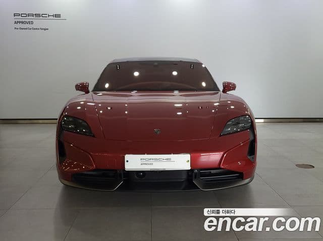 Porsche Taycan 2025 — ფოტო 12/19