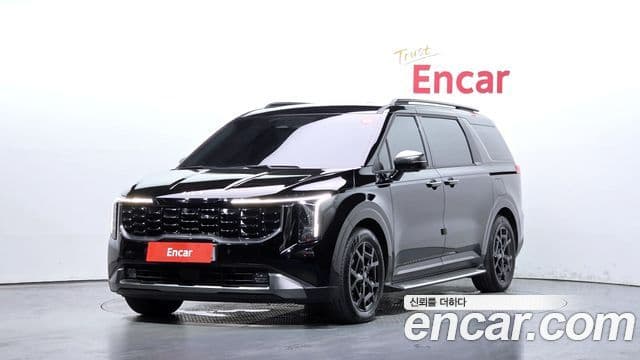 Kia Carnival 2024 — Фото 1/20