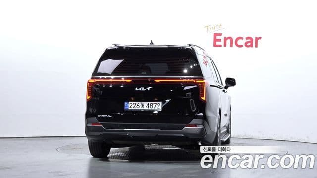 Kia Carnival 2024 — Фото 4/20