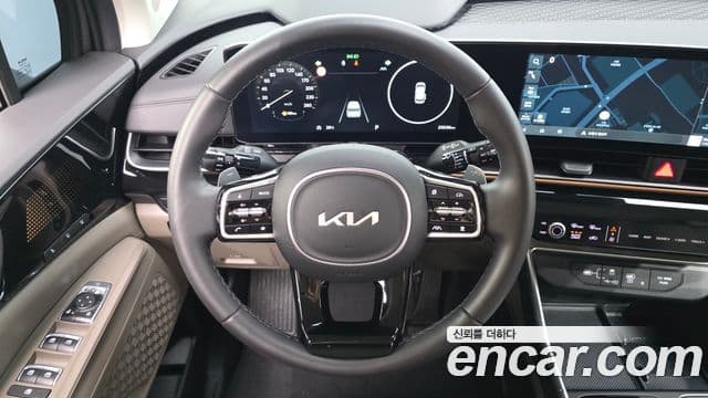Kia Carnival 2024 — Фото 14/20
