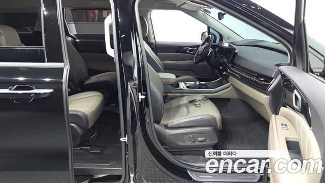 Kia Carnival 2024 — Şəkil 16/33