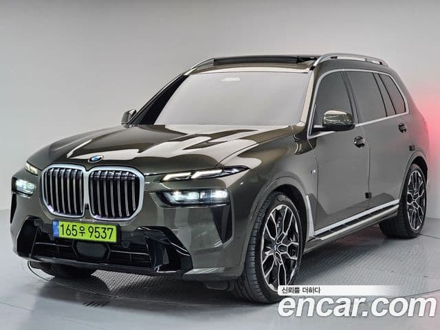 BMW X7 2024 — Photo 6/20