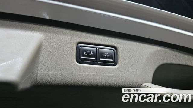 Kia Carnival 2024 — Şəkil 18/39