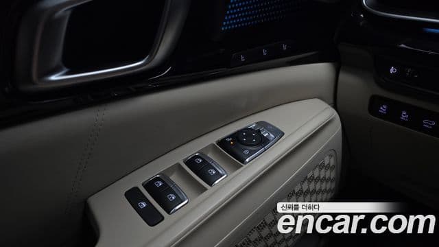 Kia Carnival 2024 — Şəkil 28/39