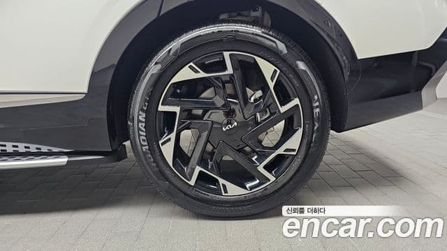 Kia Sportage 2024 — ფოტო 29/30