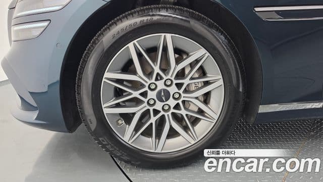 Genesis G80 2025 — Şəkil 26/36