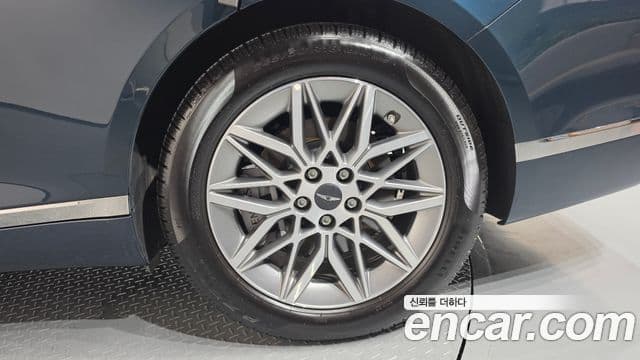 Genesis G80 2025 — Şəkil 8/36