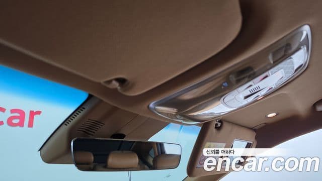 Genesis G80 2025 — Şəkil 35/36