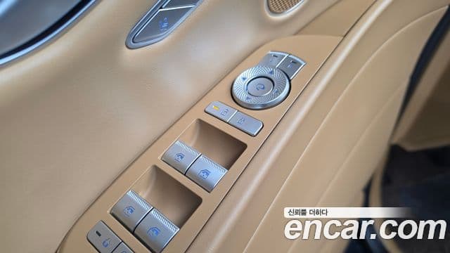 Genesis G80 2025 — Şəkil 15/36