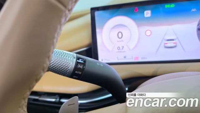 Genesis G80 2025 — Şəkil 30/36