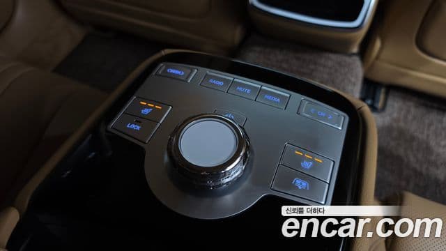 Genesis G80 2025 — Şəkil 33/36