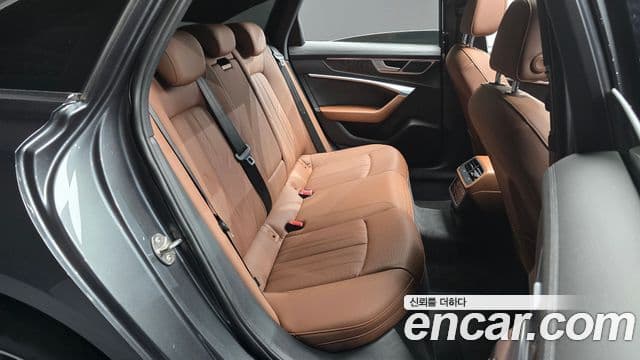 Audi A6 2021 — Photo 35/37