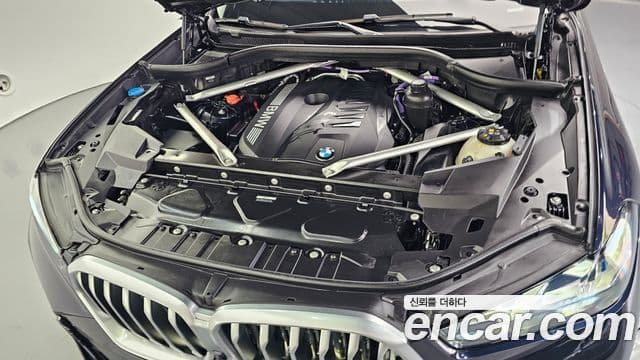 BMW X6 2024 — Photo 11/20