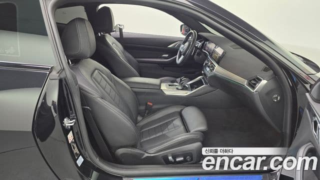 BMW 4 Series 2023 — Şəkil 30/31
