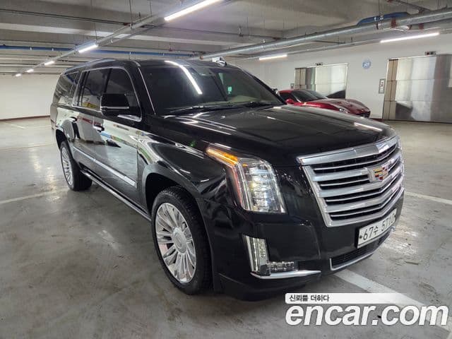 Cadillac Escalade 2018 — Photo 7/10